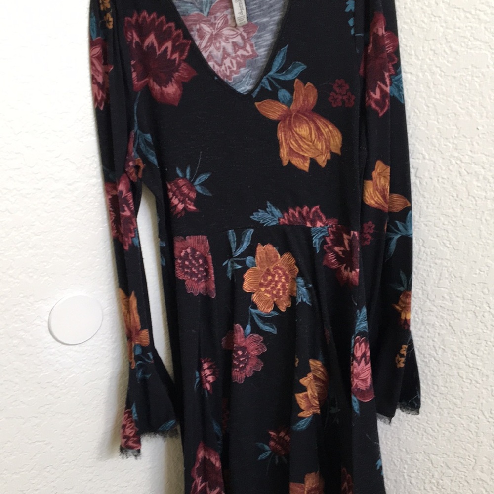 Medium dress